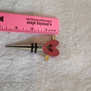 Source Unknown Red Heart Wine Stopper